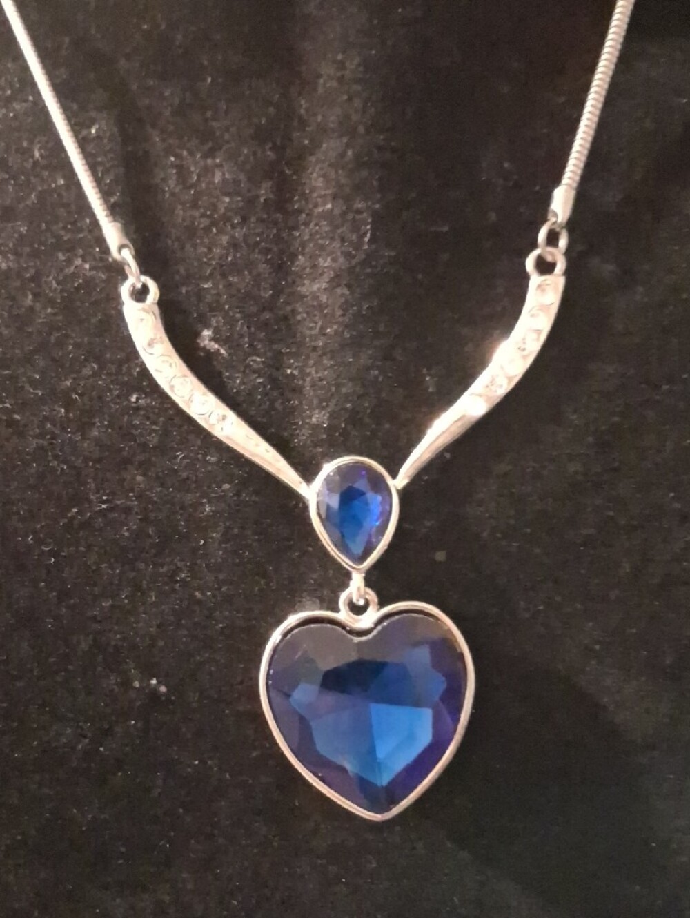 Silver-Tone Heart Pendant Necklace with Deep Blue Crystal Accent - Picture 2 of 4